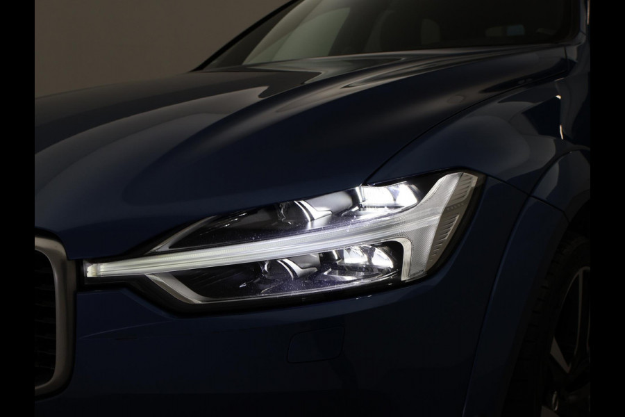 Volvo XC60 2.0 T8 T.E. 390 PK AWD R-DESIGN + BOWERS & WILKINS | 22 INCH | TREKHAAK | 360 CAMERA | PANORAMA | VOL-LEDER