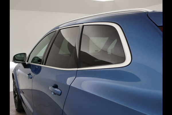 Volvo XC60 2.0 T8 T.E. 390 PK AWD R-DESIGN + BOWERS & WILKINS | 22 INCH | TREKHAAK | 360 CAMERA | PANORAMA | VOL-LEDER