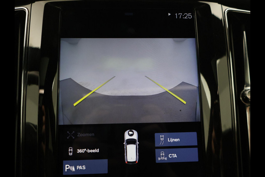 Volvo XC60 2.0 T8 T.E. 390 PK AWD R-DESIGN + BOWERS & WILKINS | 22 INCH | TREKHAAK | 360 CAMERA | PANORAMA | VOL-LEDER