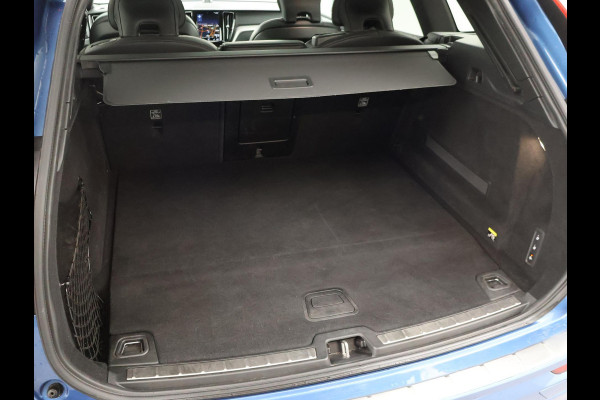 Volvo XC60 2.0 T8 T.E. 390 PK AWD R-DESIGN + BOWERS & WILKINS | 22 INCH | TREKHAAK | 360 CAMERA | PANORAMA | VOL-LEDER