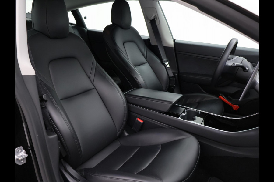 Tesla Model 3 60 kWh RWD *BTW* + LEDER | AUTOPILOT | PANORAMA | 3 CAMERA'S