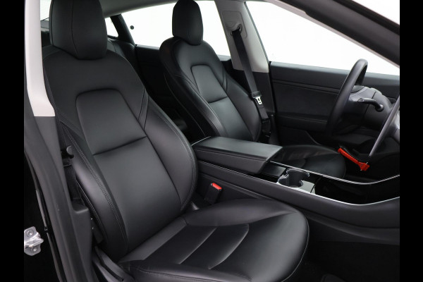 Tesla Model 3 60 kWh RWD *BTW* + LEDER | AUTOPILOT | PANORAMA | 3 CAMERA'S