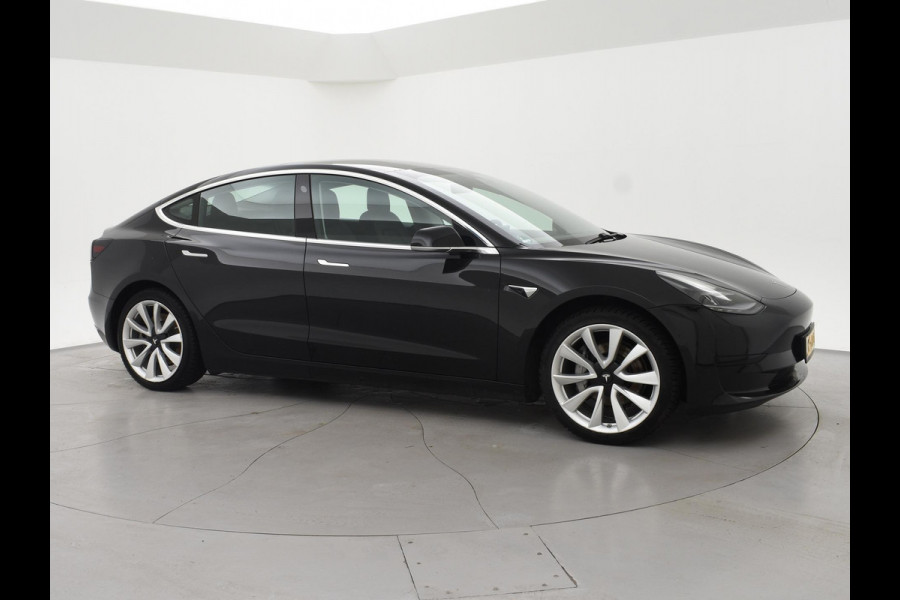 Tesla Model 3 60 kWh RWD *BTW* + LEDER | AUTOPILOT | PANORAMA | 3 CAMERA'S