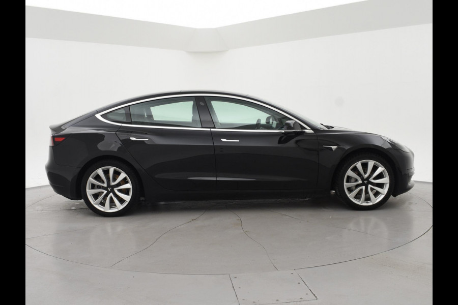 Tesla Model 3 60 kWh RWD *BTW* + LEDER | AUTOPILOT | PANORAMA | 3 CAMERA'S