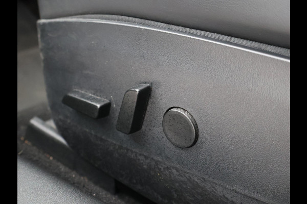 Tesla Model 3 60 kWh RWD *BTW* + LEDER | AUTOPILOT | PANORAMA | 3 CAMERA'S