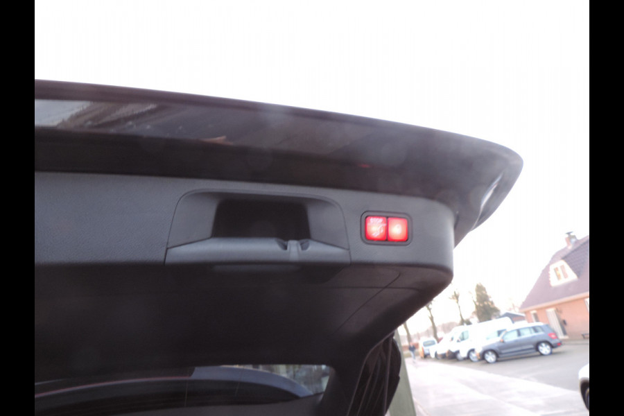 Mercedes-Benz EQC 400 4MATIC Business Solution AMG 80 kWh