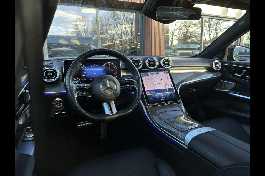 Mercedes-Benz C-Klasse 300 de 4MATIC AMG Line Panoramadak Adaptive Cruise Burmester Full Ambient
