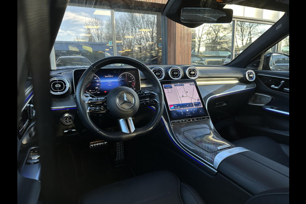 Mercedes-Benz C-Klasse 300 de 4MATIC AMG Line Panoramadak Adaptive Cruise Burmester Full Ambient