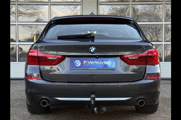 BMW 5 Serie Touring 520i High Executive | LUXURY LINE | PANORAMA | TREKHAAK | LEDER | COMFORT STOELEN |