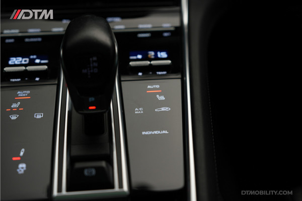 Porsche Panamera Sport Turismo 2.9 4 E-Hybrid | BTW | Panoramadak | Sfeerverlichting | Adaptive