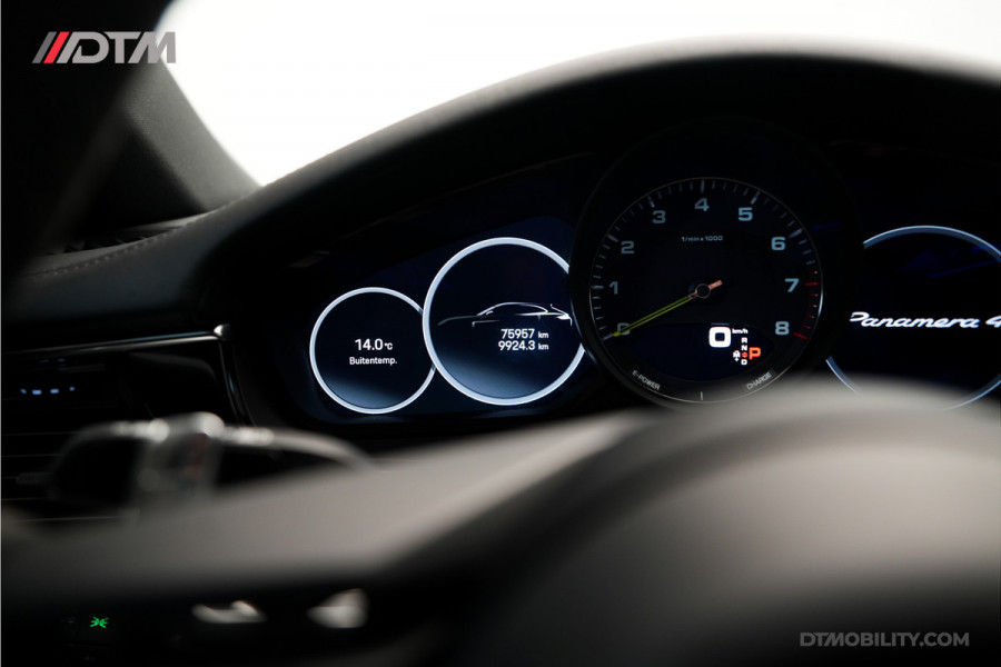 Porsche Panamera Sport Turismo 2.9 4 E-Hybrid | BTW | Panoramadak | Sfeerverlichting | Adaptive