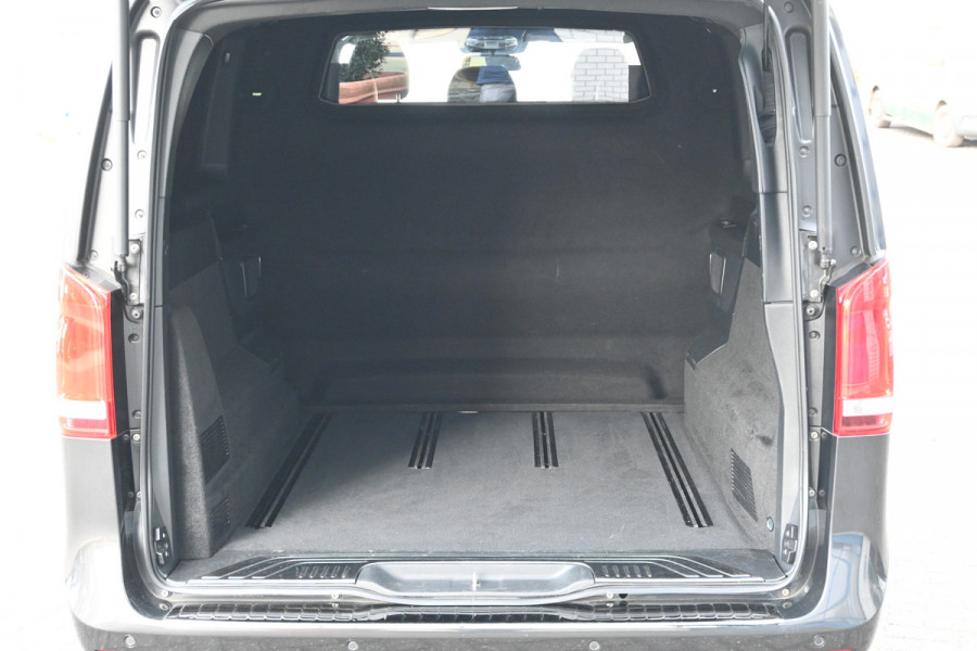 Mercedes-Benz V-Klasse 300d AMG Extra Lang L3 DC Avantgarde Edition Stoel koeling/verwarming, 360 Camera, Burmester, Afneembare trekhaak