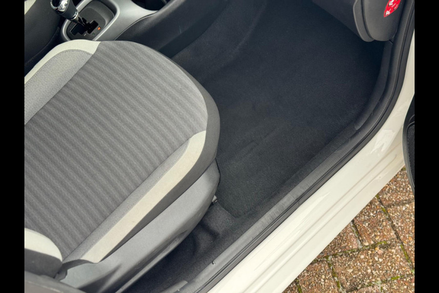 Toyota Aygo 1.0 VVT-i x-play 2018 AUT NAVI AIRCO CAMERA NAP!