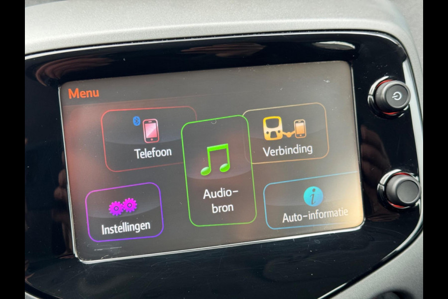 Toyota Aygo 1.0 VVT-i x-play 2018 AUT NAVI AIRCO CAMERA NAP!