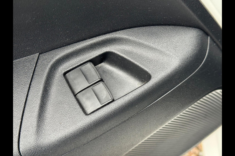 Toyota Aygo 1.0 VVT-i x-play 2018 AUT NAVI AIRCO CAMERA NAP!