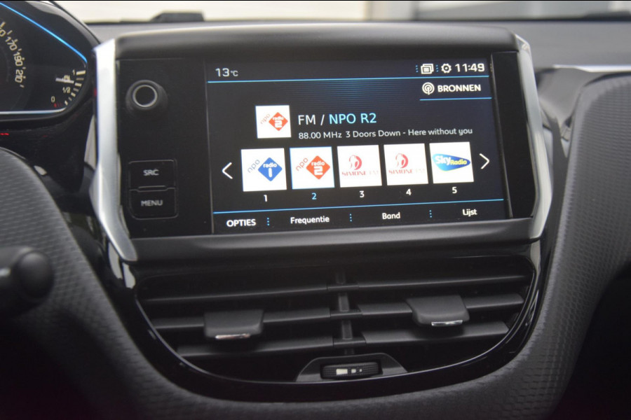 Peugeot 2008 1.2 PureTech Allure Distributieriem vervangen!