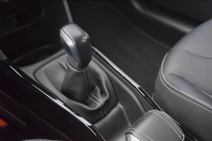 Peugeot 2008 1.2 PureTech Allure Distributieriem vervangen!