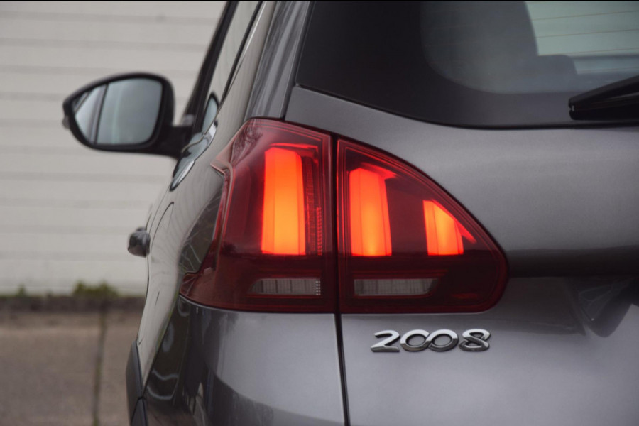 Peugeot 2008 1.2 PureTech Allure Distributieriem vervangen!