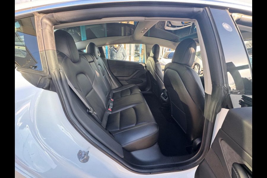 Tesla Model 3 Long Range RWD 75 kWh 2019 NAVI NAP