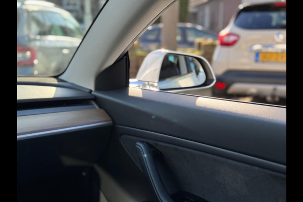 Tesla Model 3 Long Range RWD 75 kWh 2019 NAVI NAP