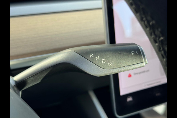 Tesla Model 3 Long Range RWD 75 kWh 2019 NAVI NAP