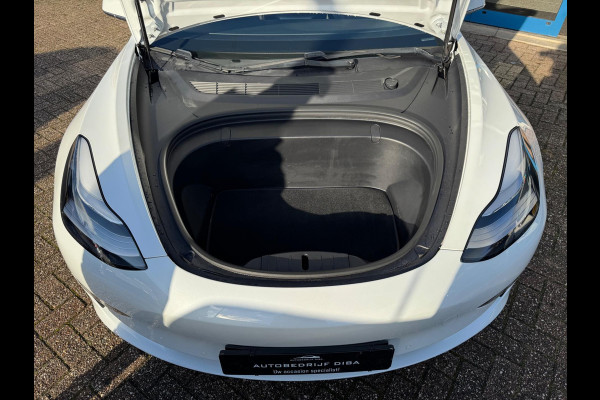 Tesla Model 3 Long Range RWD 75 kWh 2019 NAVI NAP