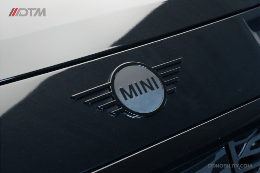 MINI Countryman 2.0S ALL4 JCW XL 300PK | Massage | Panoramadak | Elektrische Trekhaak |