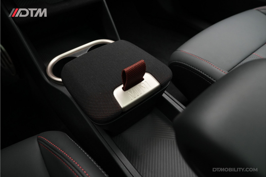 MINI Countryman 2.0S ALL4 JCW XL 300PK | Massage | Panoramadak | Elektrische Trekhaak |