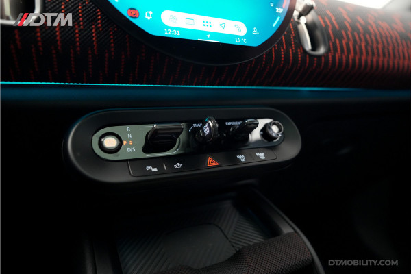 MINI Countryman 2.0S ALL4 JCW XL 300PK | Massage | Panoramadak | Elektrische Trekhaak |