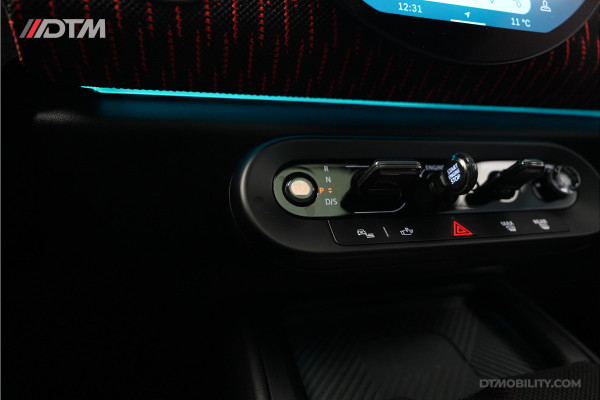 MINI Countryman 2.0S ALL4 JCW XL 300PK | Massage | Panoramadak | Elektrische Trekhaak |