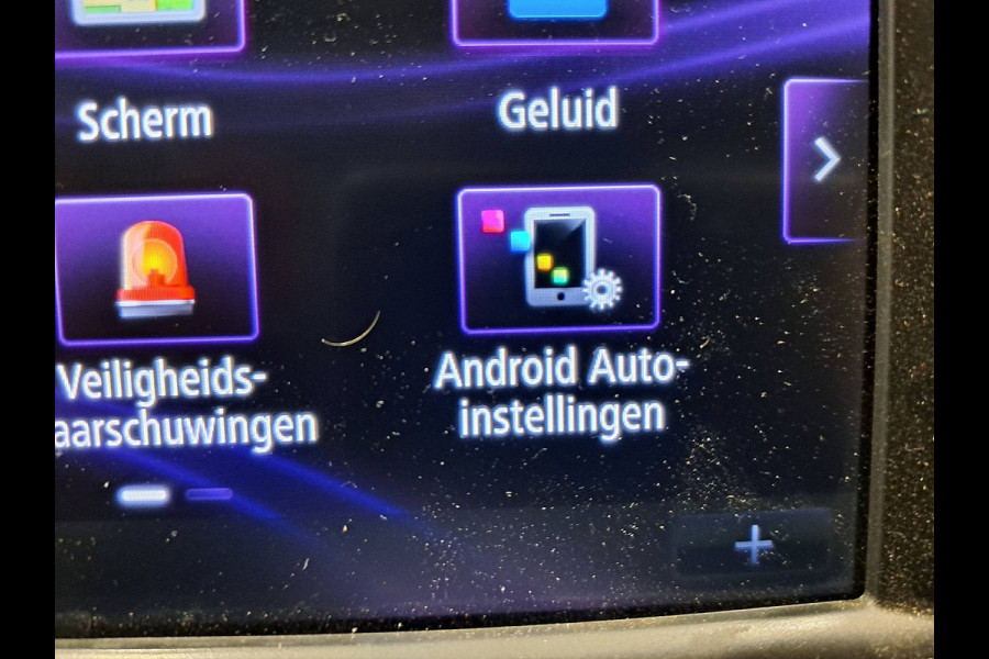 Renault Master T35 2.3 dCi 135 L2H2 airco, navi, pdc, trekhaak