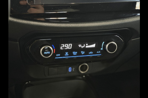 Toyota Aygo X 1.0 VVT-i Automaat Pulse | Navigatie | Apple Carplay/Android Auto | Camera | 17" Lichtmetalen Velgen | Climate Control | Adaptive Cruise Control | Two Tone