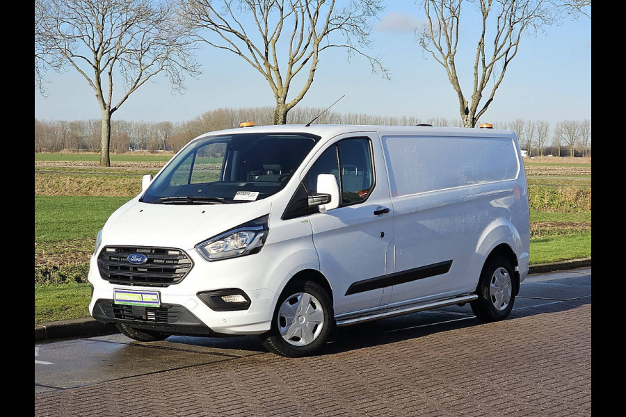 Ford Transit Custom 340 2.0 TDCI L2H1 Trend NAP Euro6 Airco Trekhaak Sidebars Bumpers-Kleur Oh-Historie Wp-Inrichting 1e Eigenaar!
