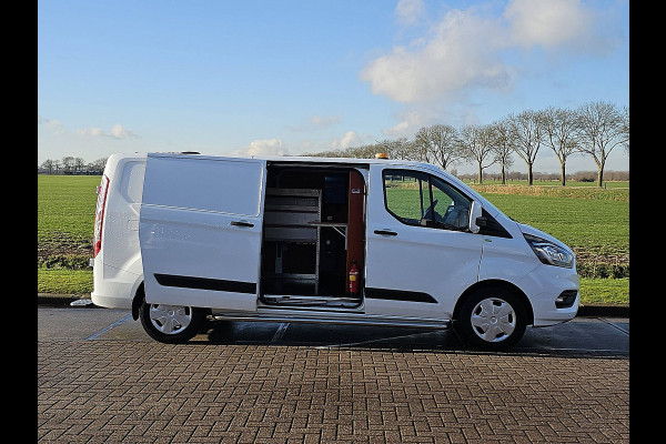 Ford Transit Custom 340 2.0 TDCI L2H1 Trend NAP Euro6 Airco Trekhaak Sidebars Bumpers-Kleur Oh-Historie Wp-Inrichting 1e Eigenaar!