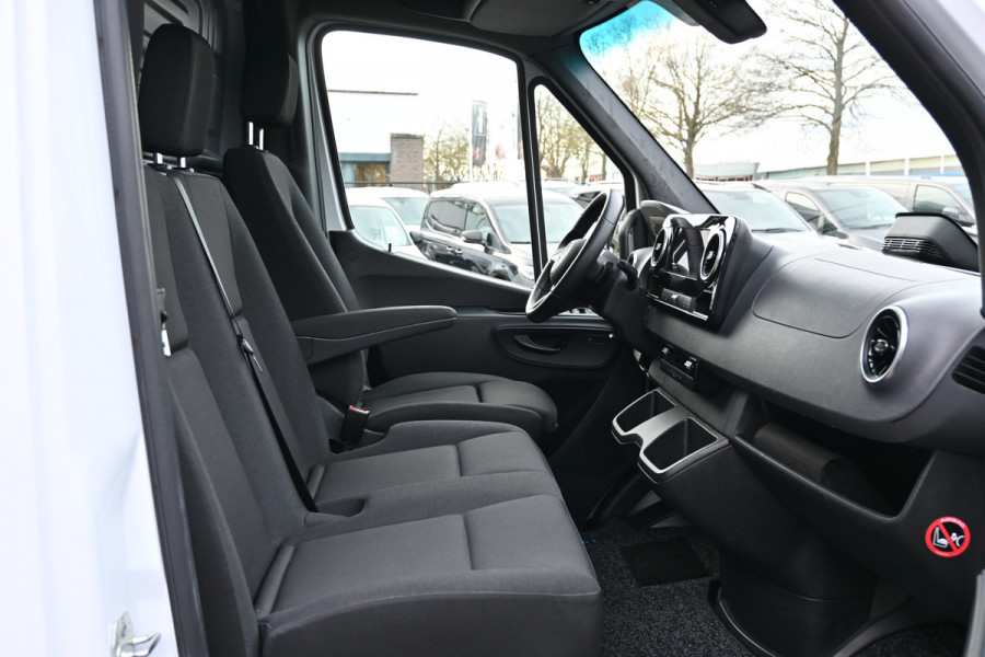 Mercedes-Benz Sprinter 317 CDI L2H2 Pro HD LED, Geveerde stoel, Navigatie met camera