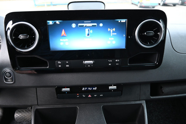 Mercedes-Benz Sprinter 317 CDI L2H2 Pro HD LED, Geveerde stoel, Navigatie met camera