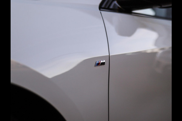 BMW 1-serie 118i High Executive | M-Sport | PDC | LED | Cruise Control