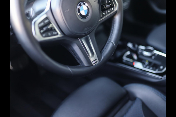 BMW 1-serie 118i High Executive | M-Sport | PDC | LED | Cruise Control