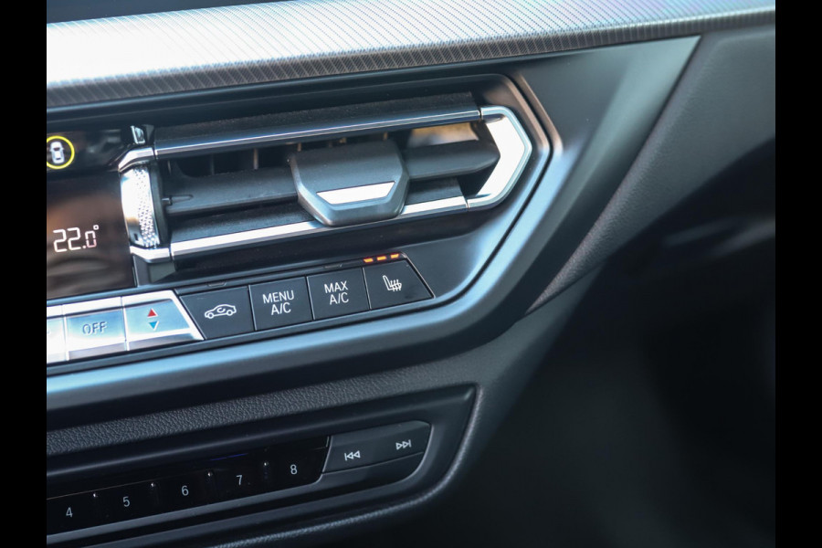 BMW 1-serie 118i High Executive | M-Sport | PDC | LED | Cruise Control