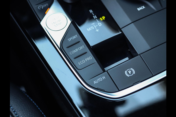 BMW 1-serie 118i High Executive | M-Sport | PDC | LED | Cruise Control