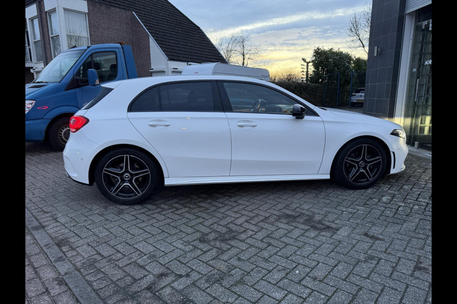 Mercedes-Benz A-Klasse 200 AMG NAP-CAMERA-LEDER-XENON