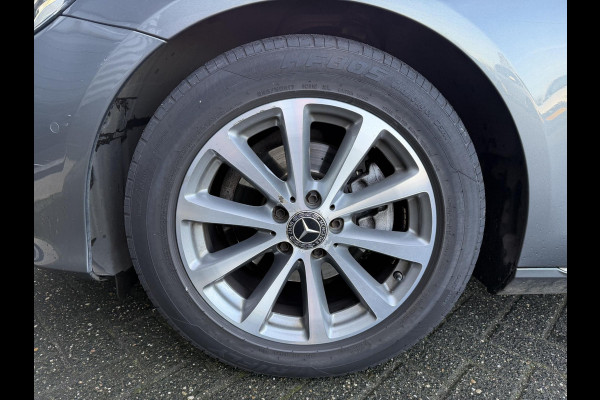 Mercedes-Benz E-Klasse 220 d Business Solution | Widescreen | Sfeerverlichting | Navigatie | Lederen Bekleding | Stoelverwarming |
