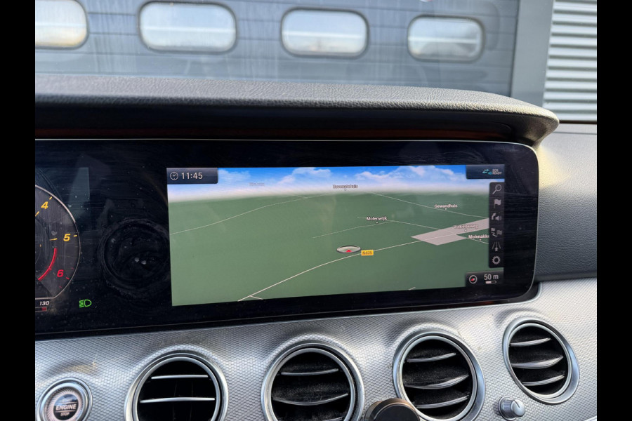 Mercedes-Benz E-Klasse 220 d Business Solution | Widescreen | Sfeerverlichting | Navigatie | Lederen Bekleding | Stoelverwarming |