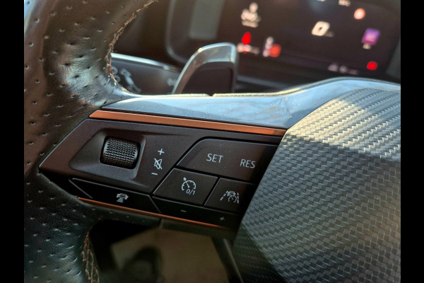 CUPRA Formentor 1.5 TSI Business Edition camera digi dashboard