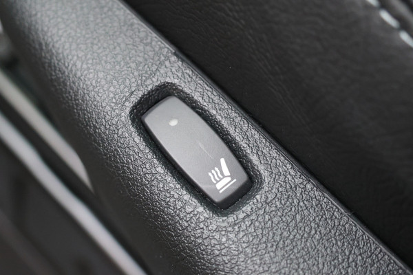 Renault Trafic 2.0 170 PK L2H1 DC | Dubbel Cabine | L+R Schuifdeur | Navigatie | Blind Spot | Camera | CarPlay | Trekhaak | Stoelverwarming | Virtual Cockpit | 5-Zitter | Dubbel cabine | NAP Logisch | NL Auto