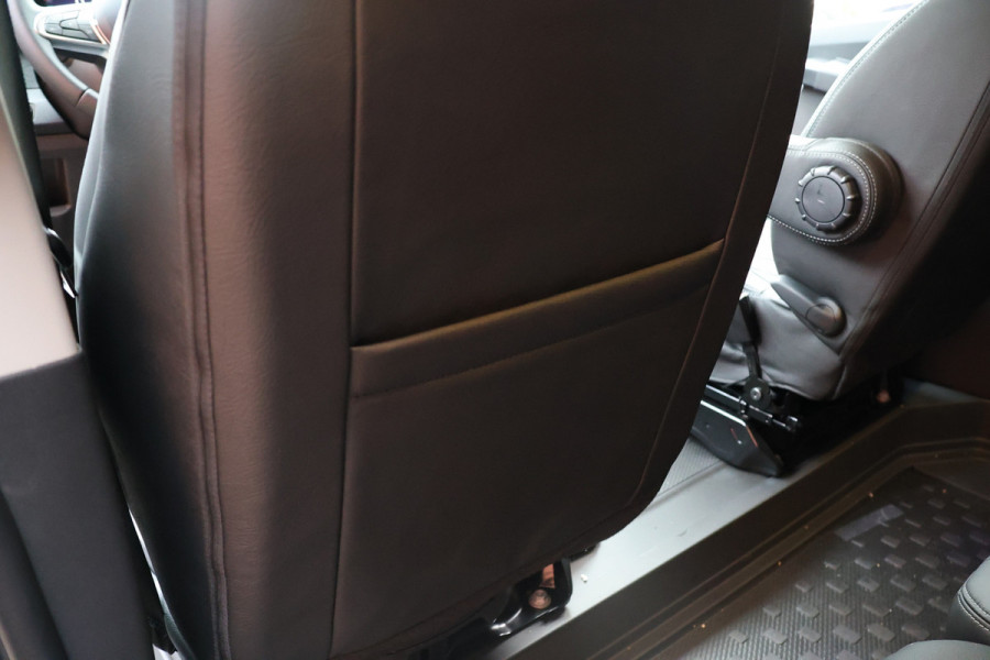 Renault Trafic 2.0 170 PK L2H1 DC | Dubbel Cabine | L+R Schuifdeur | Navigatie | Blind Spot | Camera | CarPlay | Trekhaak | Stoelverwarming | Virtual Cockpit | 5-Zitter | Dubbel cabine | NAP Logisch | NL Auto