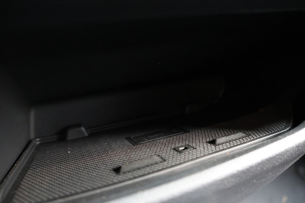 Renault Trafic 2.0 170 PK L2H1 DC | Dubbel Cabine | L+R Schuifdeur | Navigatie | Blind Spot | Camera | CarPlay | Trekhaak | Stoelverwarming | Virtual Cockpit | 5-Zitter | Dubbel cabine | NAP Logisch | NL Auto