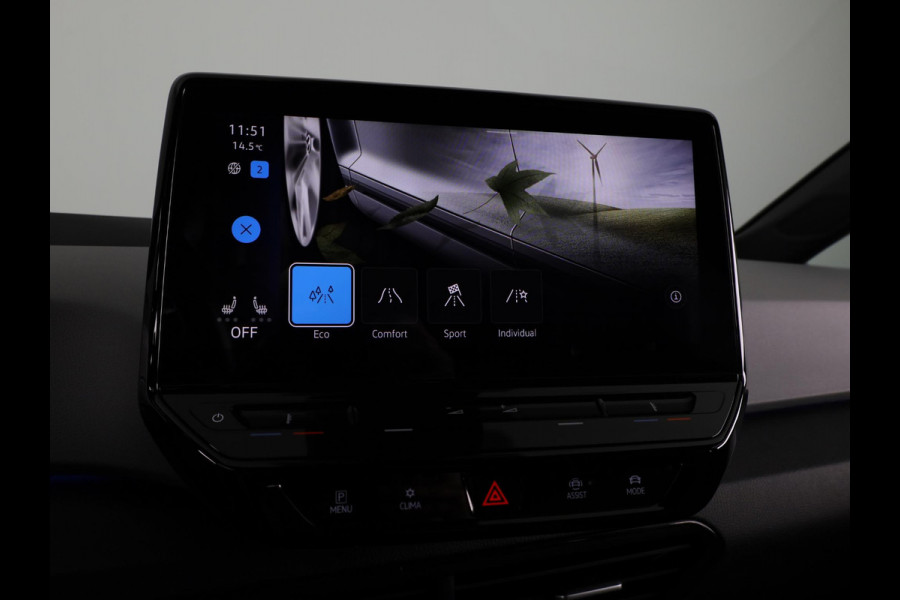 Volkswagen ID.3 First Plus 58 kWh 204 PK | Navigatie | Parkeersensoren | Camera | Led lampen