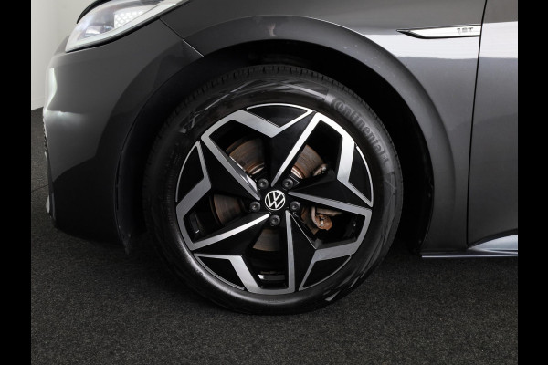 Volkswagen ID.3 First Plus 58 kWh 204 PK | Navigatie | Parkeersensoren | Camera | Led lampen