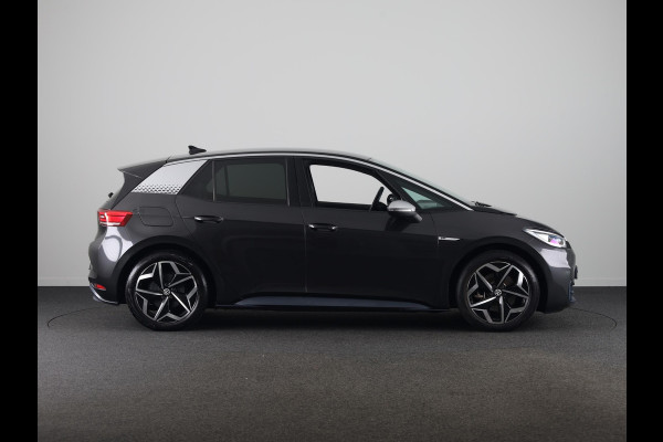 Volkswagen ID.3 First Plus 58 kWh 204 PK | Navigatie | Parkeersensoren | Camera | Led lampen